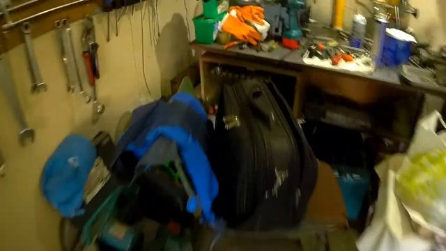 АУДИ А6 С5 2.5 TDI BDG с низов не едет потом прорывает.#27 смотреть онлайн