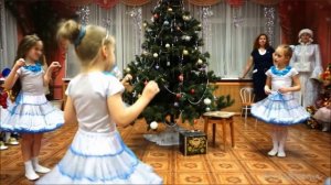 Снежинки-Льдинки (Новогодний танец с колокольчиками) 2017