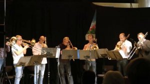 30 The magnificent 7  Polka com