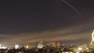 Обнаглевшие израильские F-16: почему в Cиpии "молчали" С-300?..