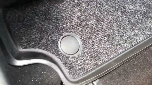 3D автомобильные коврики в салон Mercedes C-klasse W204 (Мерседес C W204) 2007-2014 LUXMATS
