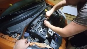 Замена свечей Citroen Pluriel C3 кабриолет