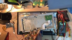 Не включается монитор при включении компьютера BenQ T2210HDA. Диагностика и ремонт монитора.