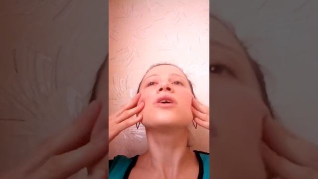 Кожа провисла после похудения. Омолажевающий массаж лица по массажным линиям.