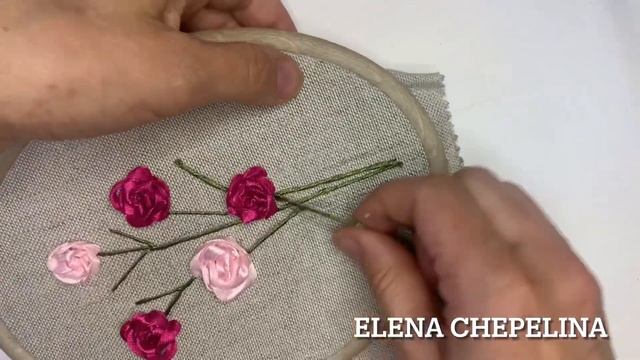 Как просто и быстро вышить розочки узкой атласной лентой своими руками. смотреть онлайн