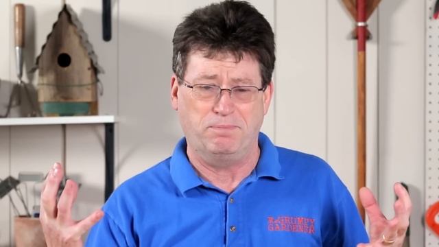 How To Fix Crepe Murder | Southern Living смотреть онлайн