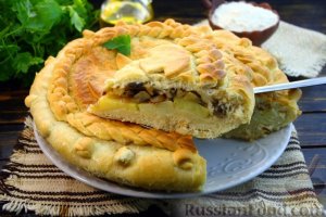 Вкусный дрожжевой пирог с сытной начинкой в пост.
ПОСТНЫЙ ПИРОГ С КАРТОШКОЙ И ГРИБАМИ