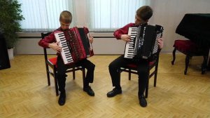 Ансамбль: Варваринский Фёдор, Тараканов Илья, Е. Дербенко "Весёлые музыканты"