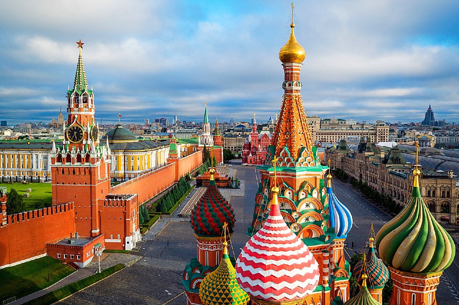 что такое кремль в москве
