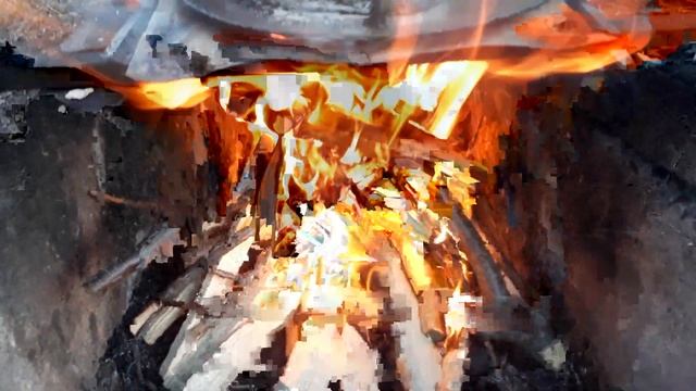 Рыба на сковородке из диска от культиватора на костре смотреть онлайн