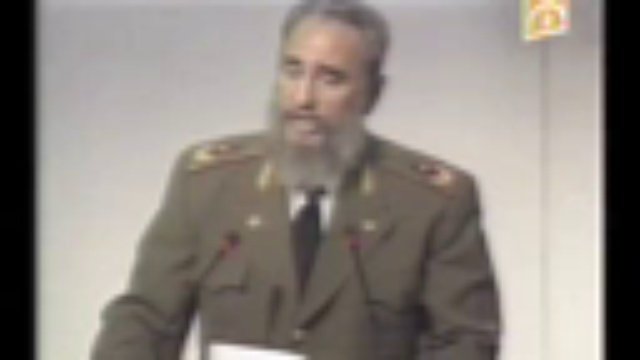 Fidel Castro Mostro Un Camino Para Salvar Al Planeta. Rio De Janeiro,1992 