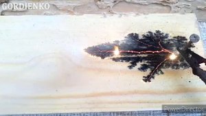 Создание молний Лихтенберга на раме для зеркала.