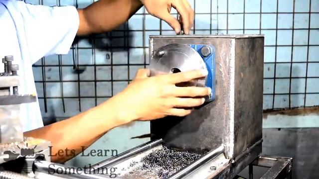 Токарный станк по металлу своими руками продолжение.