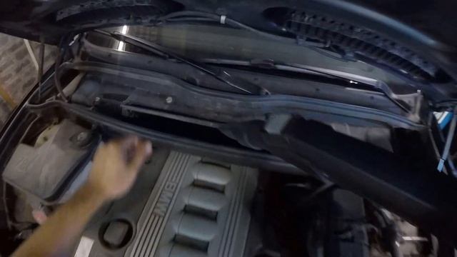 Замена салонного фильтра BMW X5 E53 | Replacing the cabin filter