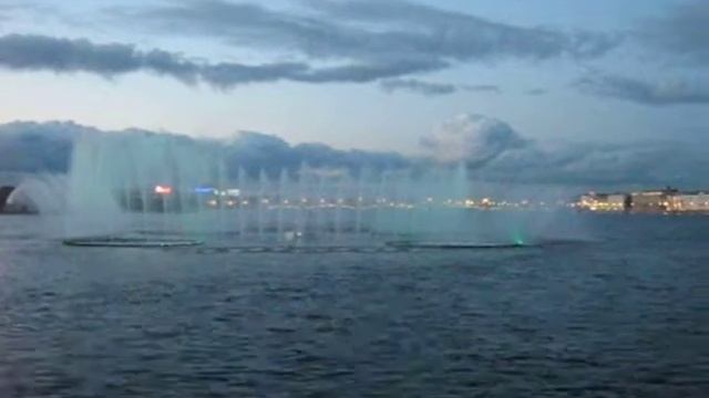 Белые ночи в Санкт-Петербурге.Поющие фонтаны. смотреть онлайн