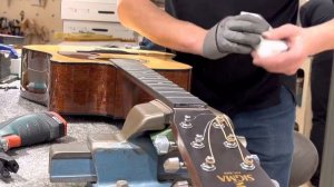 ГИТАРНЫЙ КЛУБ… Что они сделали с моей гитарой!!??🫥