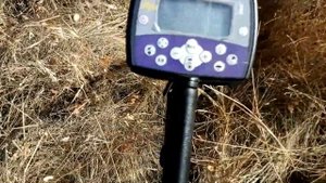 Металлокоп в полях. Сломался металлоискатель GH-20. :-(