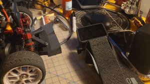 MODIFIED MJX HYPER GO 14303 GETS UPDATED SUSPENSION AND SUSPENSION ARMS. IMPROVES HANDLING.