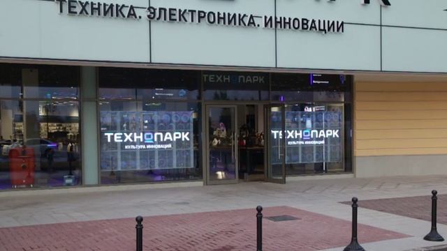 Видеоэкран для магазина "Технопарк", г. Санкт-Петербург