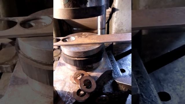 Холодная штамповка шайбы М 12 смотреть онлайн