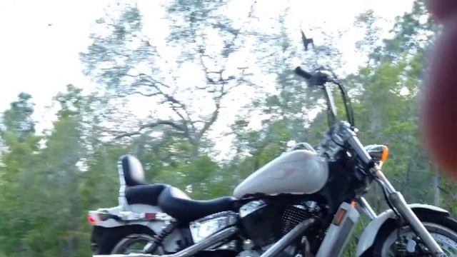 First ride on my 02 Honda VT 1100C Shadow Spirit (not a review) смотреть онлайн