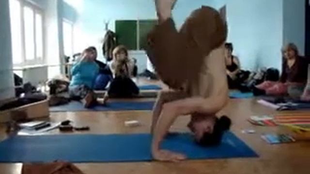Бакасана более сложная от Владимира Калабина смотреть онлайн