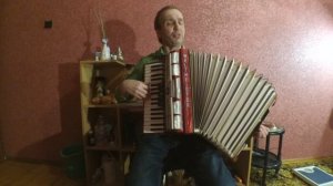 "Несе Галя воду " исполняет Вова Ванин.