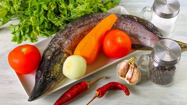 Уха из щуки в мультиварке смотреть онлайн