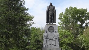 Александр Васильевич Колчак. Памятник в Иркутске