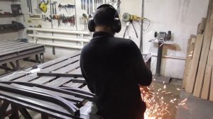 Как сделать кресло качалку из металла и дерево
