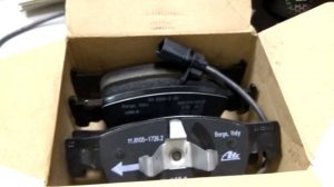 VAG Колодки тормозные передние оригинал