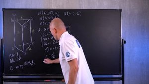 Векторный метод в стереометрии. Задача 14 профильный ЕГЭ