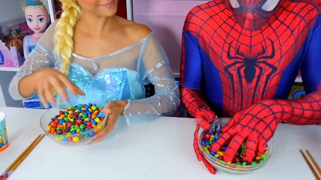 ЭЛЬЗА ХОЛОДНОЕ СЕРДЦЕ РИСУЕТ! ОЧЕНЬ КРАСИВО! РАСКРАСКИ смотреть онлайн