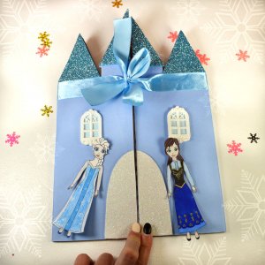 Бумажный дом для кукол Анна и Эльза Frozen
