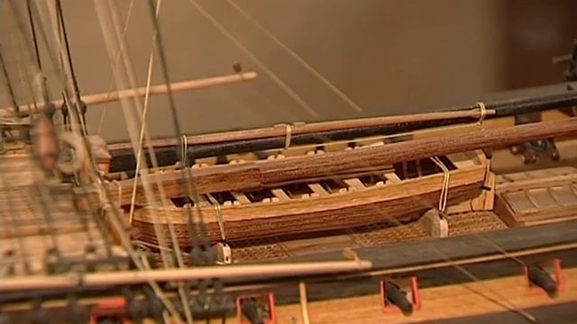 Бывший подводник из Череповца Сергей Лушкин создаёт модели кораблей XVII-XVIII веков смотреть онлайн