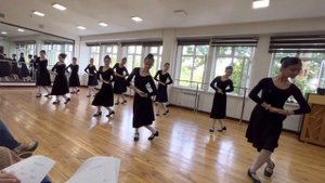 Положение рук и ног бухарской школы и бухарский этюд. Урок узбекского танца