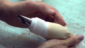 Укладка крема в мешок