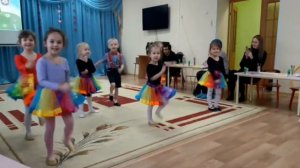 204 садик #праздниквсадикепраздник в садике #Лучик#танец#танец в садике#кружок хореографии в Сарато