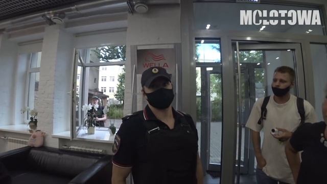 БОРЗЫЙ МЕНТ ЗАПРЕЩАЕТ СНИМАТЬ / АНТИСАНИТАРИЯ В САЛОНЕ КРАСОТЫ / Треш-обзор салона красоты
