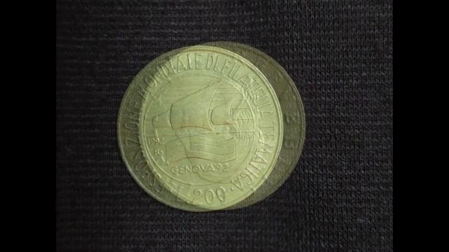 Коллекция сына- иностранные монеты и жетоны