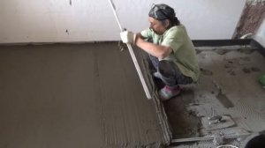 Высокопрочная стяжка пола в старом панельном доме