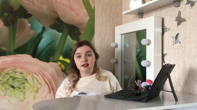 Куда Уехала Лиззка??/Даша Зарыковкая Слила свои Фотки!!/Света Дейдример всех Разоблачила! смотреть онлайн