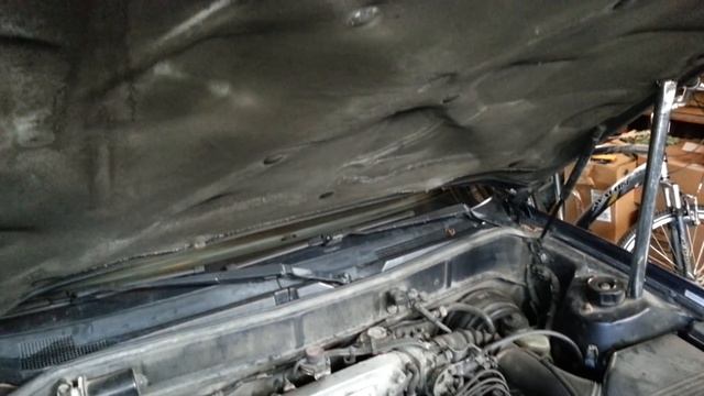333,000 Miles 1994 Toyota Camry 2.2L Timing Belt and Oil Pump seal replacement Part 1 смотреть онлайн