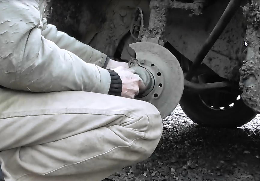 2 ч. Замена Переднего Подшипника Ступицы в ВАЗ Калина Гранта Домашних Условиях