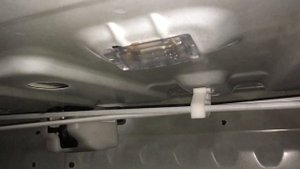 Лада Гранта FL подсветка багажника не работает