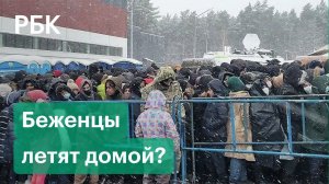 Медпомощь, баня, питание и первый снег. Как мигранты живут в логистическом центре «Брузги»