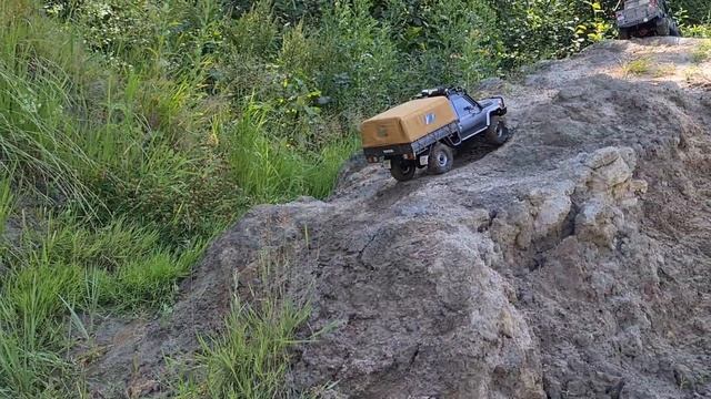 Rc scale off-road Defender D110 & LC 70. Part 1