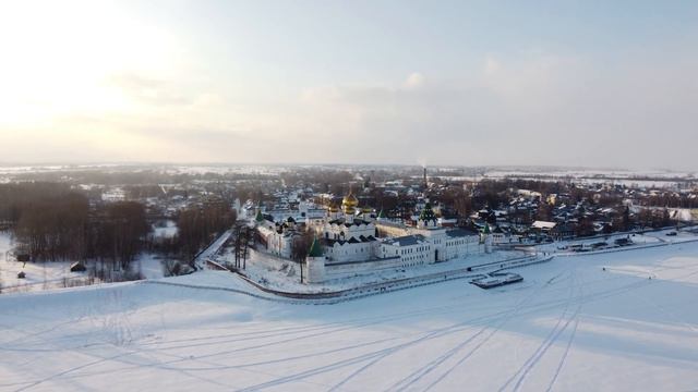 Кострома, Ипатьевский монастырь с воздуха, пролет дроном DJI