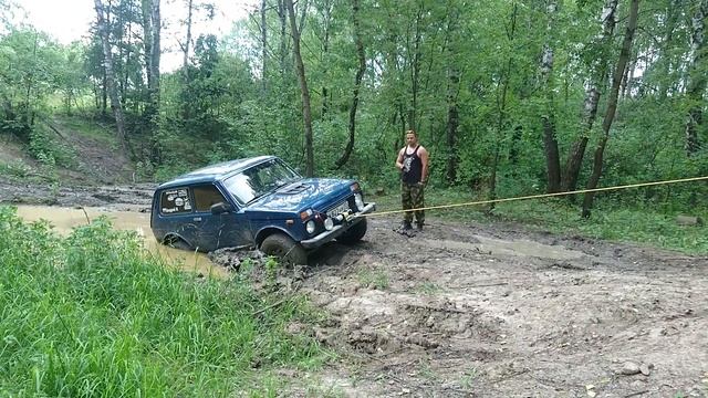 Тест лебёдки СТОКРАТ QX 6.0 LS на Ниве! смотреть онлайн