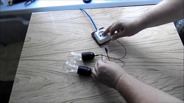 НЕСГОРАЕМАЯ ЛАМПОЧКА смотреть онлайн